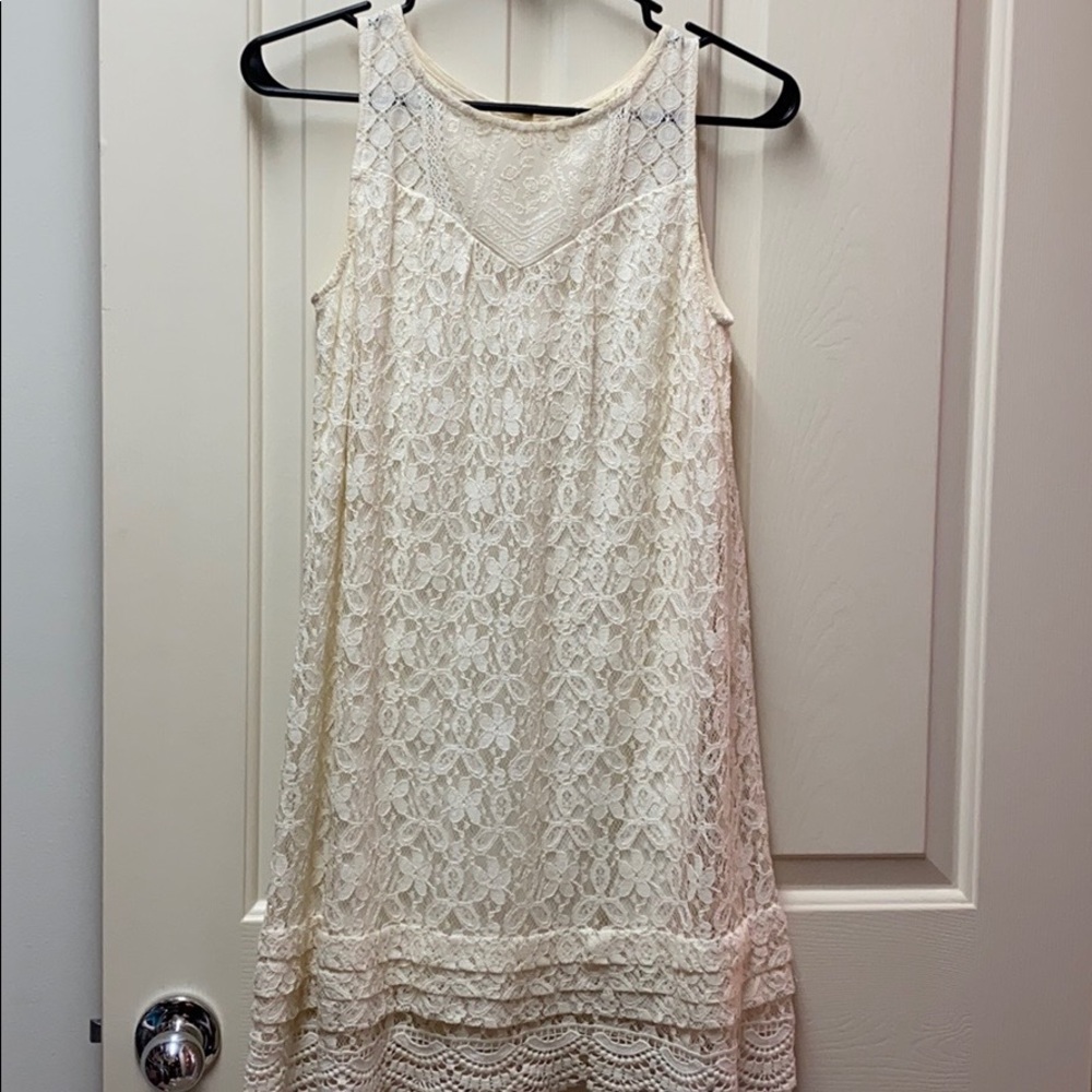 White lace dress